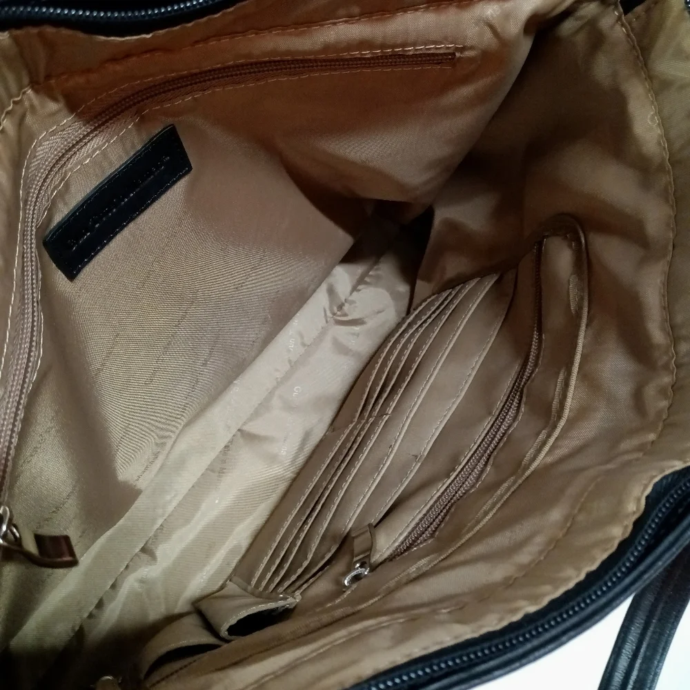 GUN TOTE'N MAMA'S Black Cowhide Leather Laptop Portfolio Tote/ Shoulder Bag